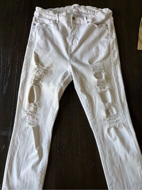 Good American Women’s White Distressed Skinny Jeans